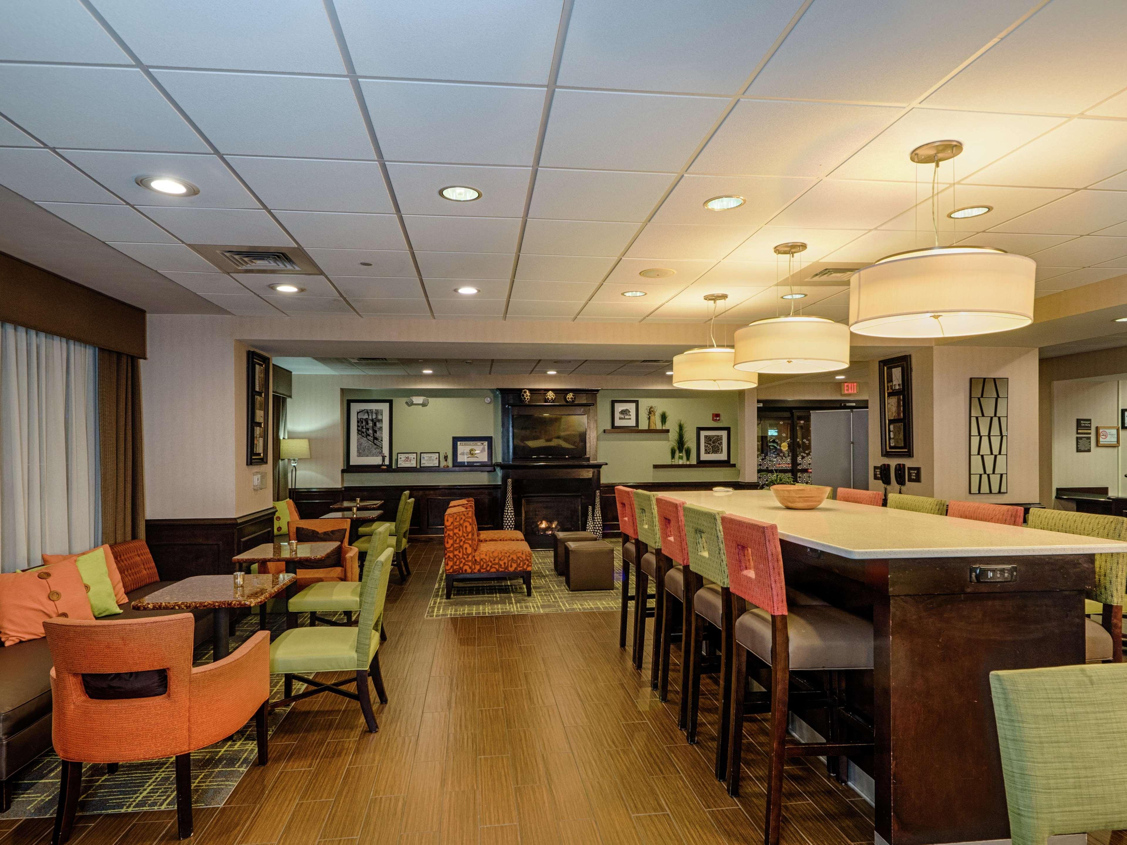 Hampton Inn Spring Lake Fayetteville Exterior photo